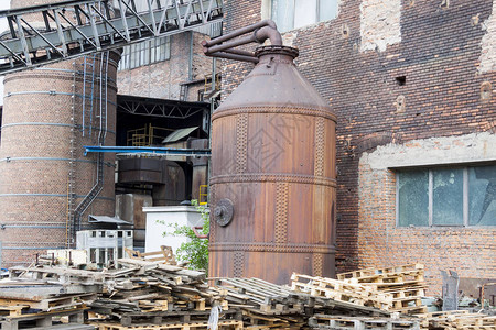 老造纸厂外部在波兰图片