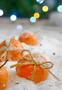 雪中橘子圣诞作文图片