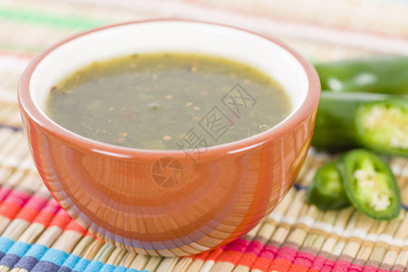 JalapenoRelish一碗墨西哥辣椒酱图片