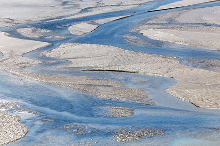 淤泥泥河三角洲的抽象质设计图片