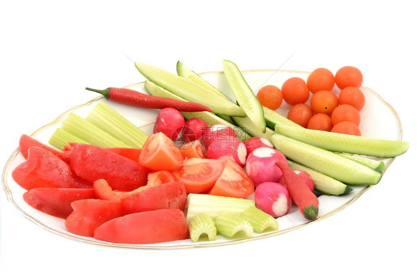 白色背景的成熟蔬菜萝卜黄瓜西红柿菜大厨图片