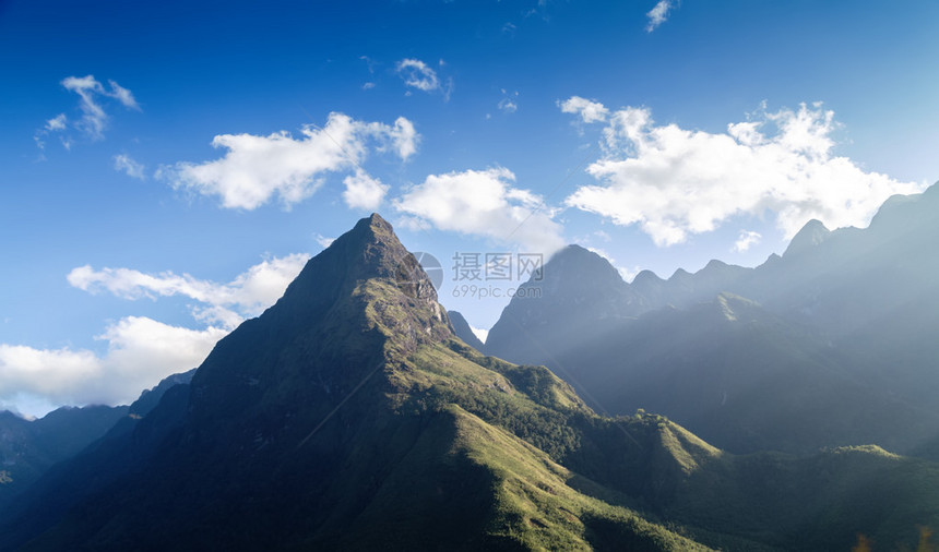 范西潘山景观生态旅游越南北部老cai省黄连宁图片