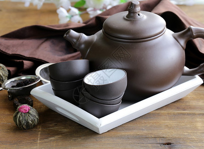 用于传统茶饮茶水杯子图片