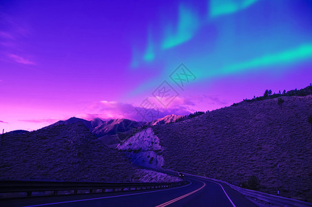 Auroranonalis山上高速图片