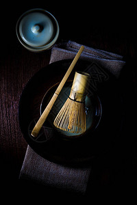 日本茶罐和茶道拂图片
