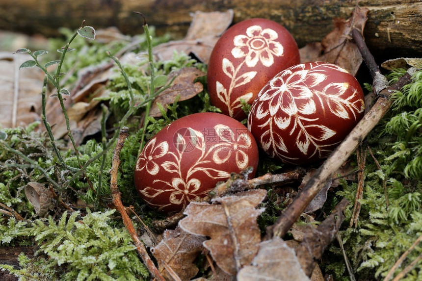 传统复活节彩蛋图片