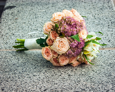 婚礼花束鲜花玫瑰图片