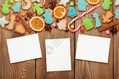 圣诞木制背景带照片架糖果香图片