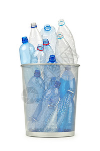 在白色的空塑料水瓶图片