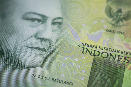 新的两千卢比货币Indonisia货币现金融资支图片