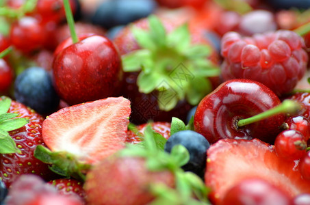 各种软水果草莓覆盆子樱桃图片