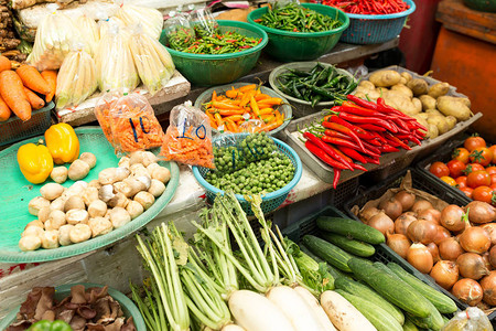 有蔬菜的食物湿货市场图片