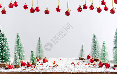 圣诞圣诞装饰品松果和图片