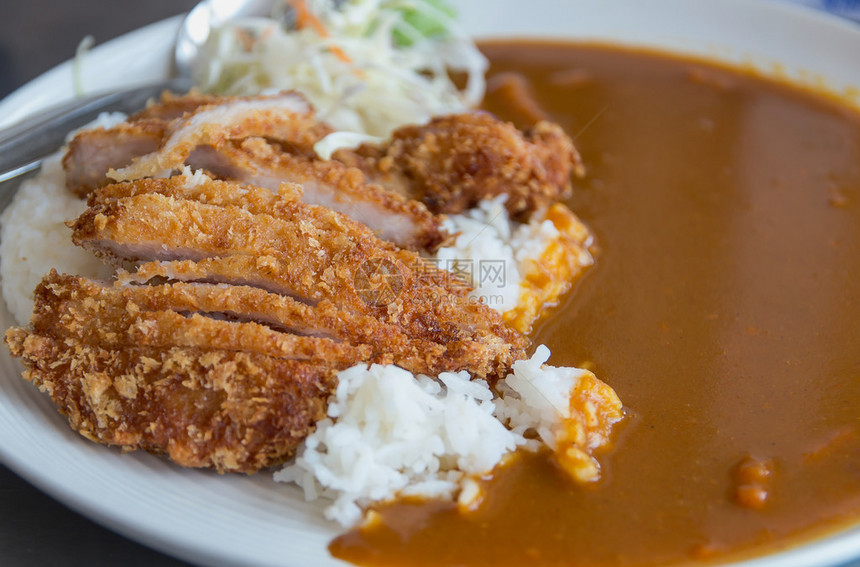 猪肉咖喱饭日本料理图片