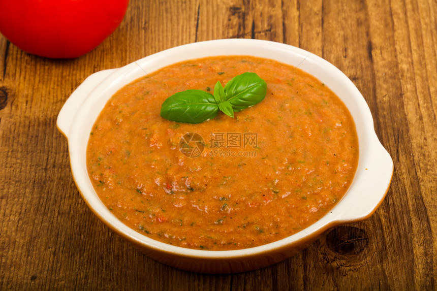 冷番茄汤图片