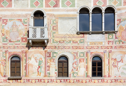 意大利Spilimbergo城堡外墙背景图片