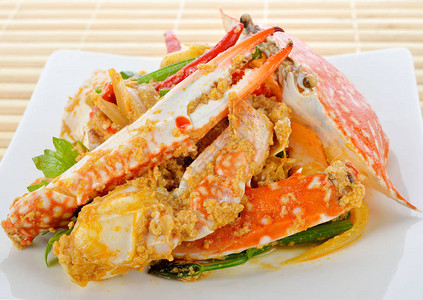 泰国菜咖喱粉炸蟹图片