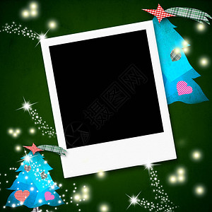圣诞贺卡相框一个即时相框和圣诞树和绿纸图片