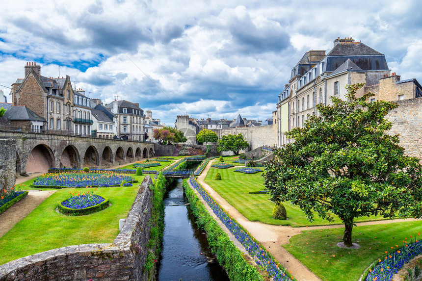 Vannes法国中世纪的布列塔尼市图片