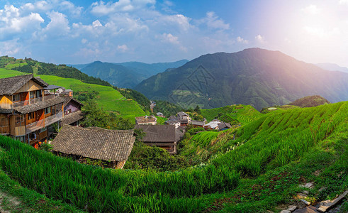 广西桂林省北部村龙脊梯田的一部分图片