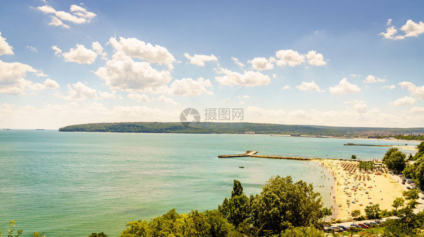保加利亚瓦尔纳黑海沿岸海滩的风景图片