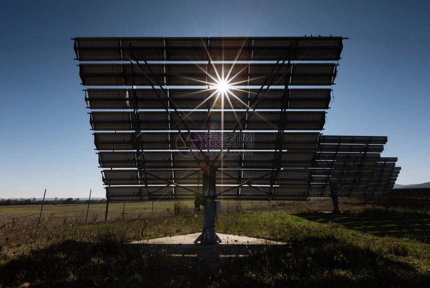 利用可再生能源回用太阳能图片