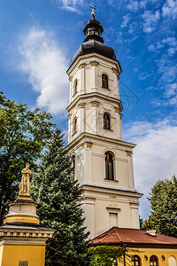 圣母玛利亚大教堂钟楼白俄图片