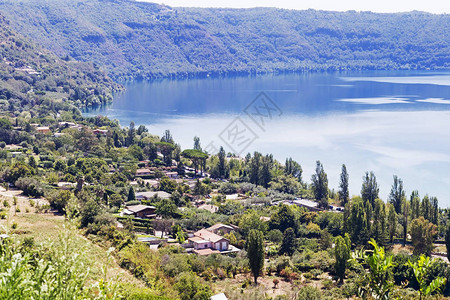 CastelGandolfo火山湖全景背景图片