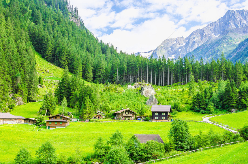 美丽的高山景观图片