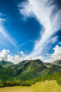 泰蒂亚罗阿旅游雷扎特山风景高清图片