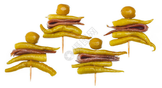 4个孤立的吉尔达人典型的西班牙菜加橄榄图片