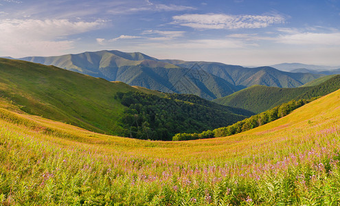 夏季山地风景图片