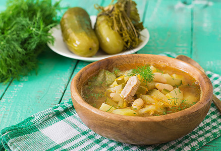 乌克兰风味酸黄瓜豆汤图片