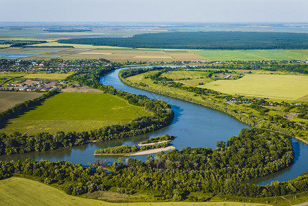 河顶视图俄罗斯克拉图片