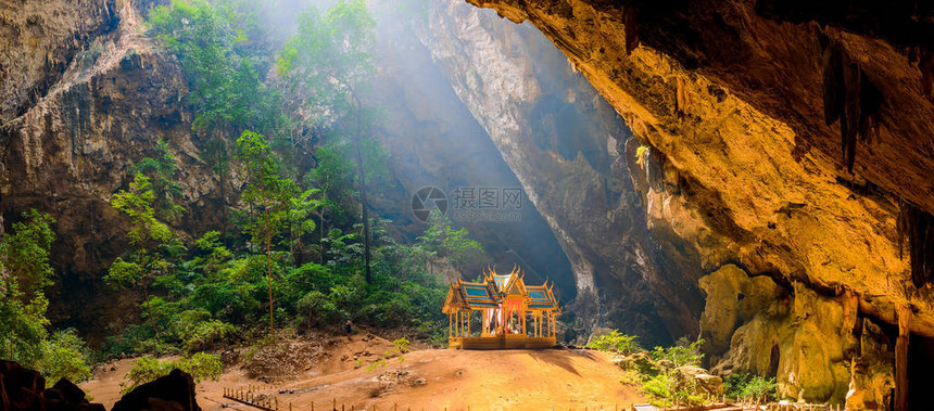 Nakhon洞穴是最受欢迎的景点是图片