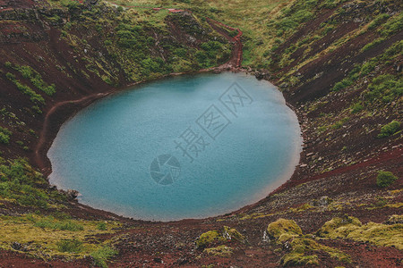 冰岛火山口湖Kerid鸟瞰图图片