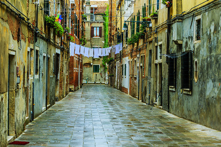 意大利威尼斯旧街道和历图片