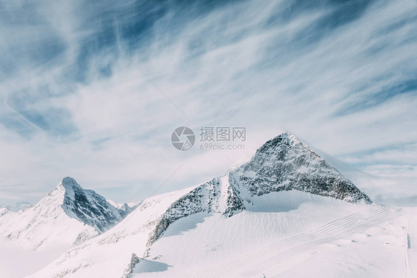 在奥斯特里亚的黑月霍芬滑雪区图片