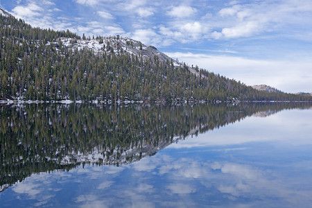 美国加利福尼亚州Yosemite图片