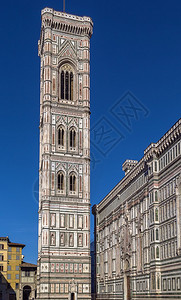 乔托钟楼是一座独立的钟楼图片