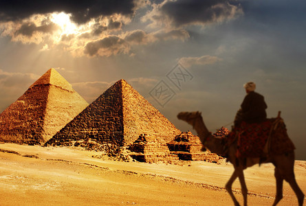 吉萨金字塔cairo高清图片