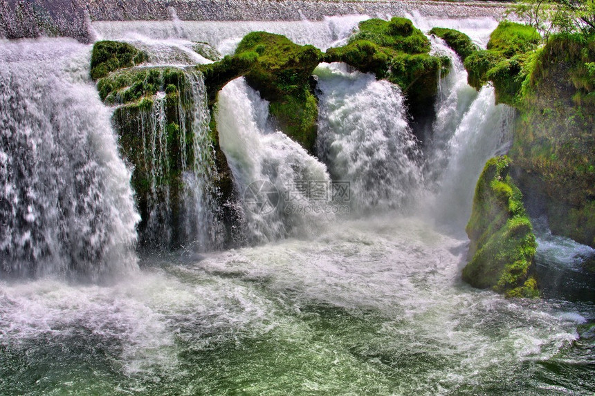 河流形成自然图片