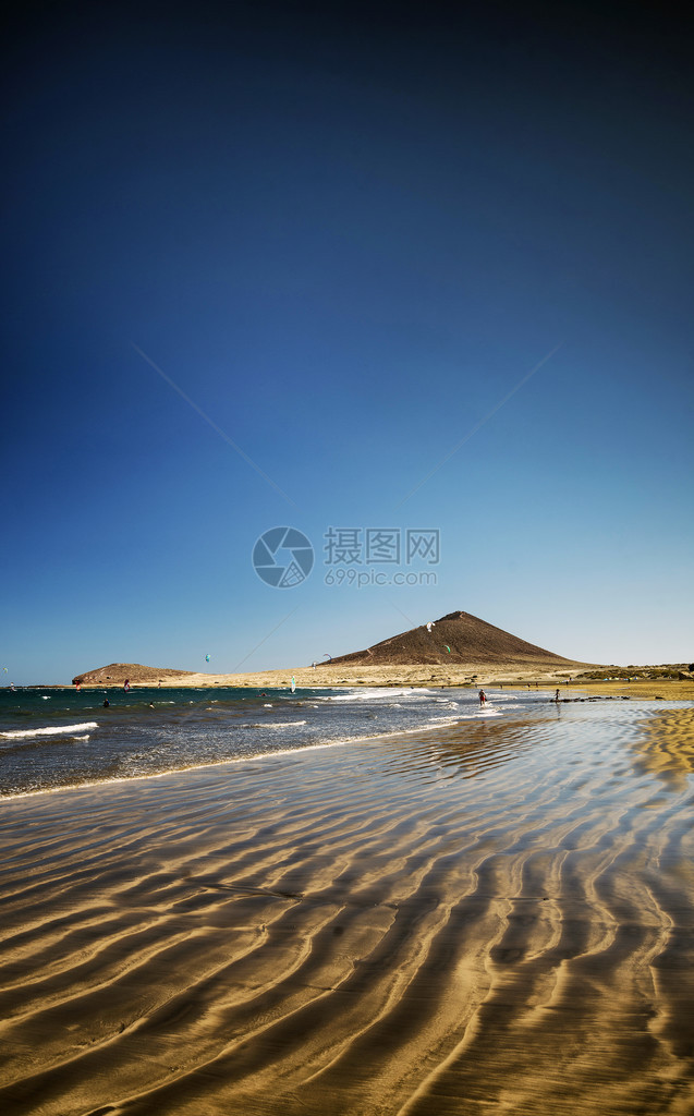elmedano冲浪海滩和西班牙南部的蒙图片