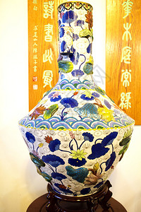 传统花瓶手绘图片