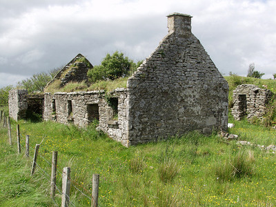 爱尔兰西部的老左小屋图片