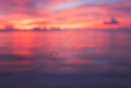 抽象五颜六色的迷离的海日落背景图片