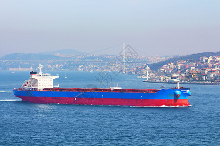 亨德尔Bosphorus的希腊散装货轮土耳背景