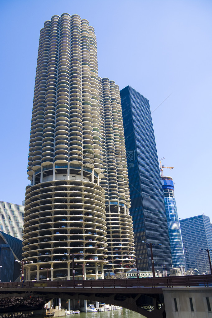高楼公寓大楼在芝加哥图片