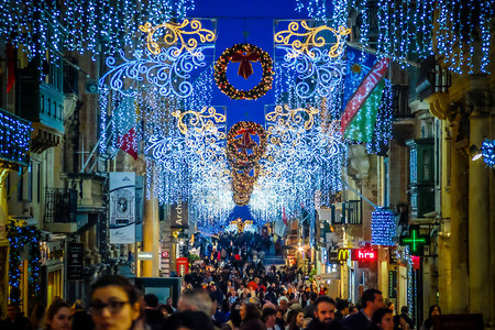 马耳他的圣诞节瓦莱塔城市街道图片