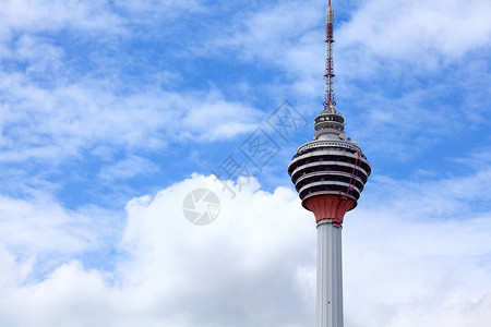 吉隆坡塔蓝色的苏力特高清图片